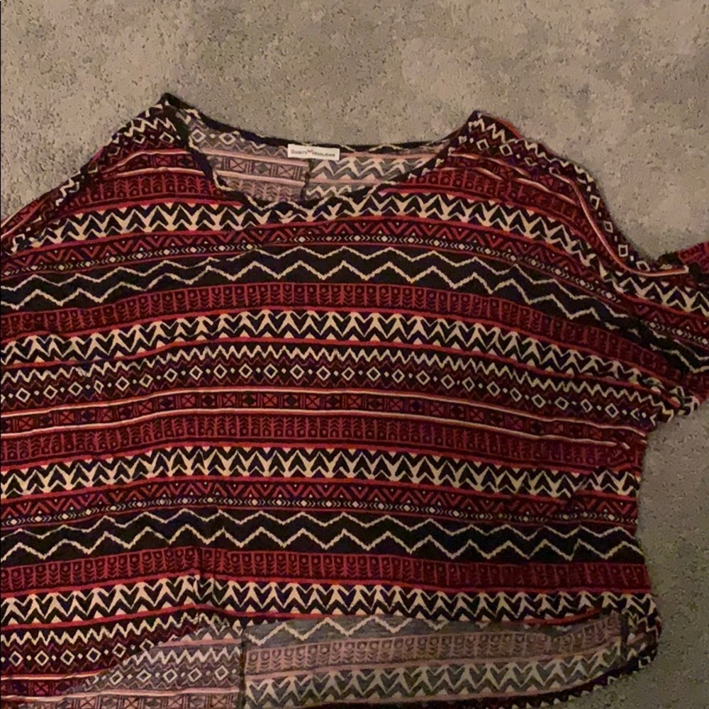 patterned flowy top! - Picture 3 of 3